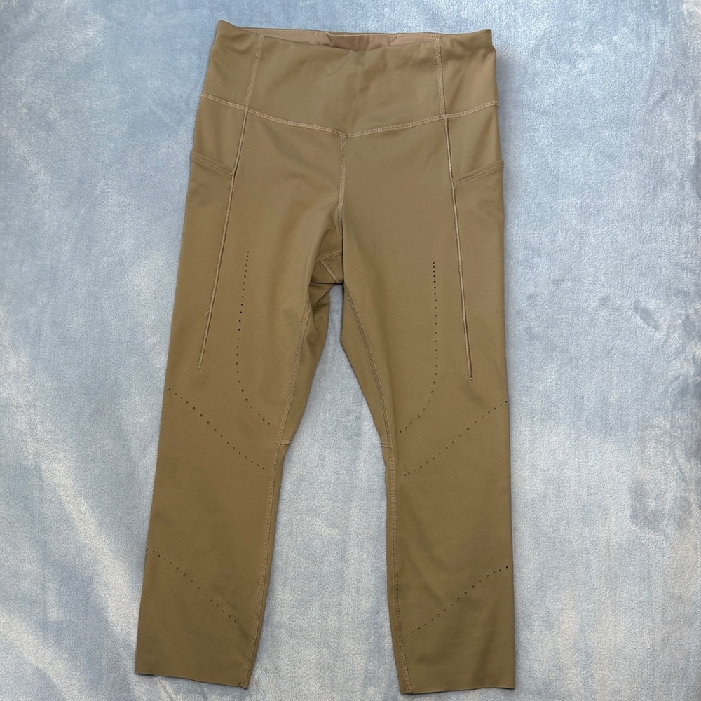 Brooks Women's Method 3/4 Cropped  Running Tight